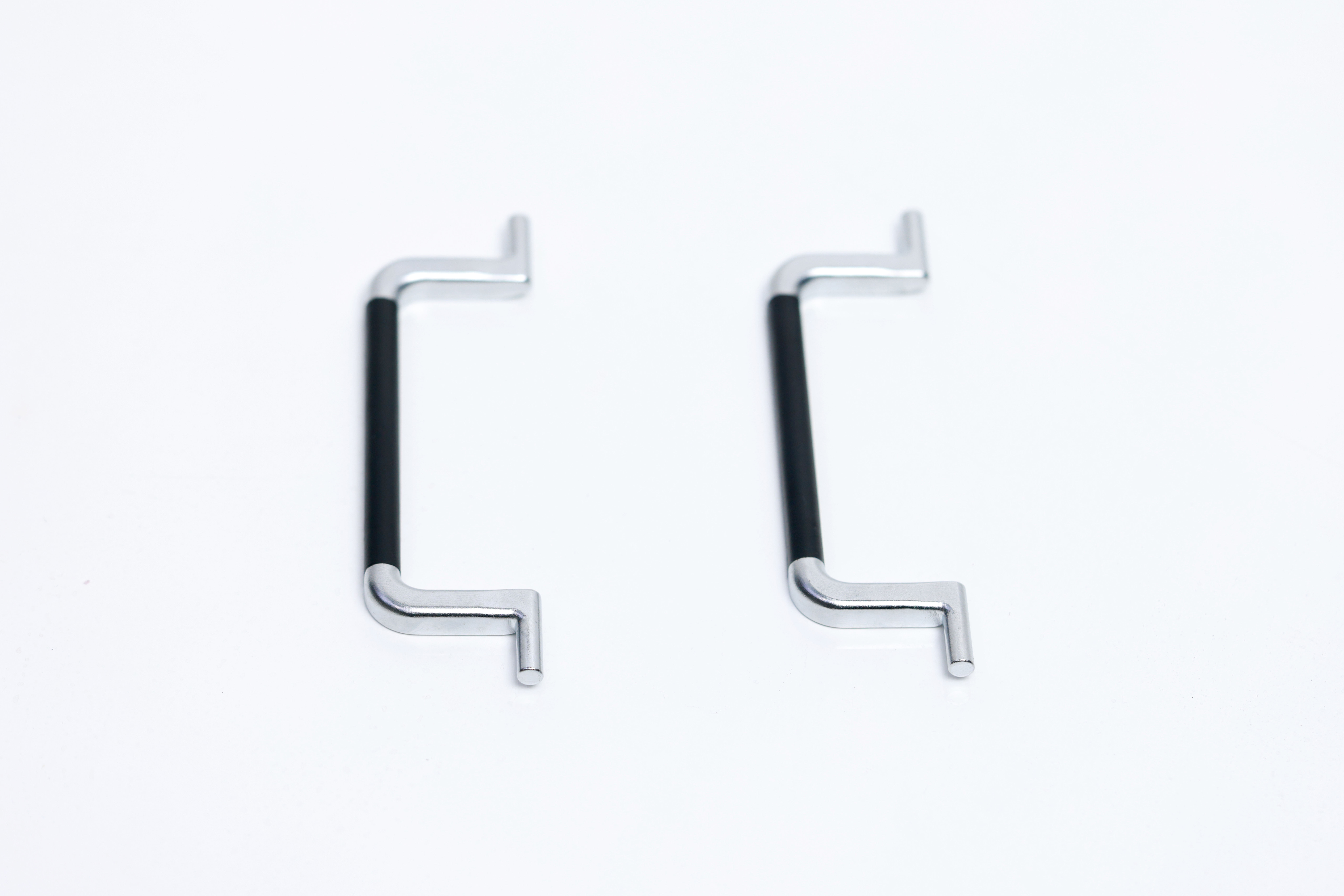 五金产品包胶成型